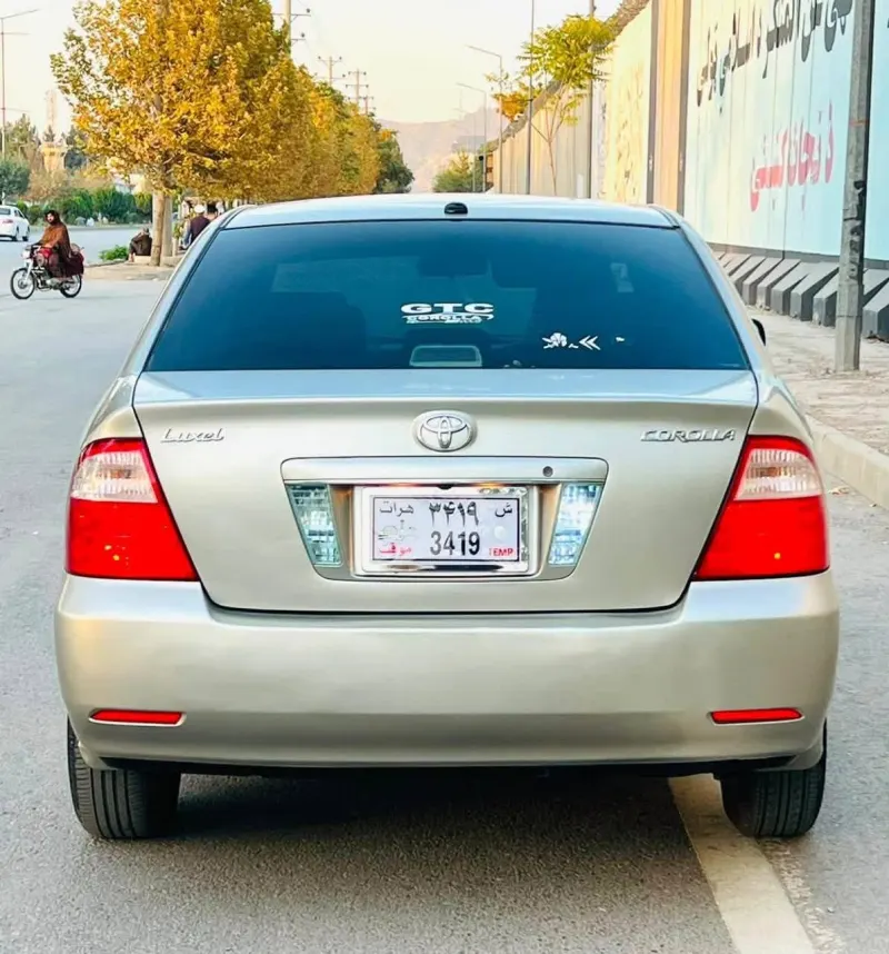 Toyota Corolla Luxel 2005