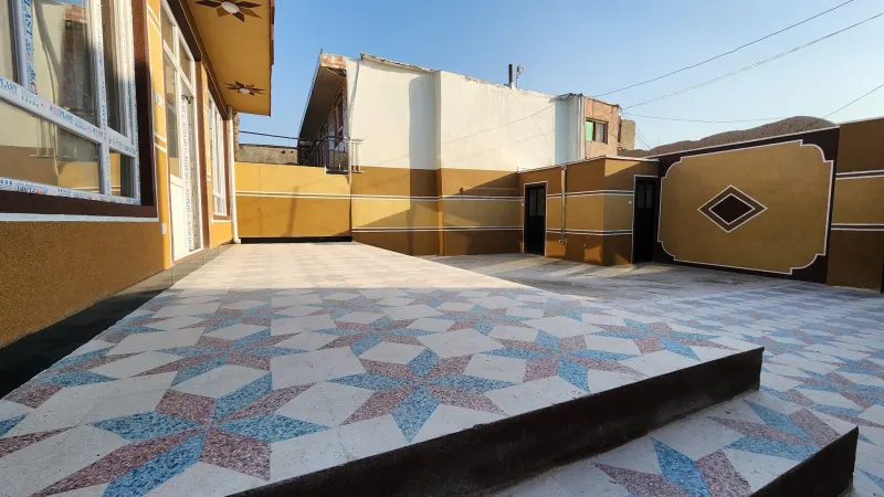 House for sale, 3 rooms, 250 m², Chardehi, District 6