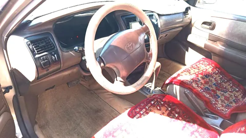 Corolla  1997