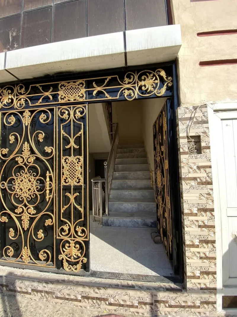 Building for sale, 7 apartments of 3 rooms, 207 m², District 15, Kabul