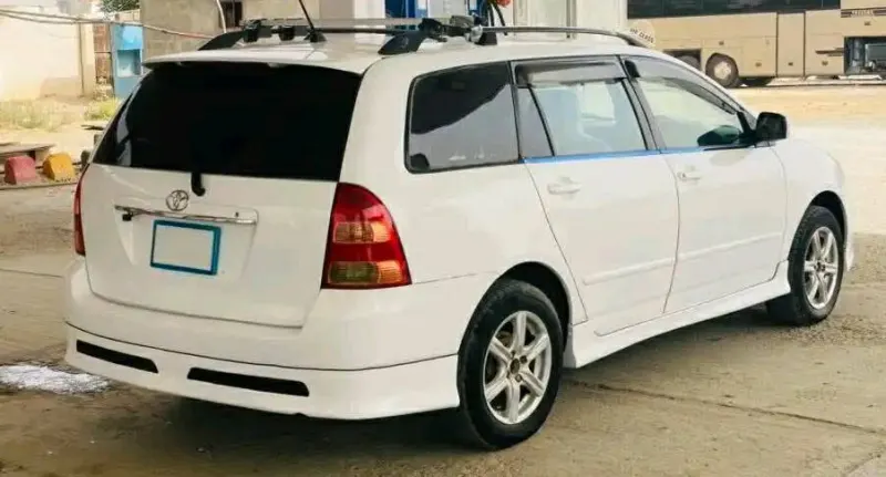 Toyota Fielder 2003