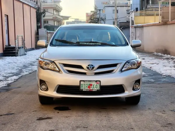 Toyota Corolla LE 2012