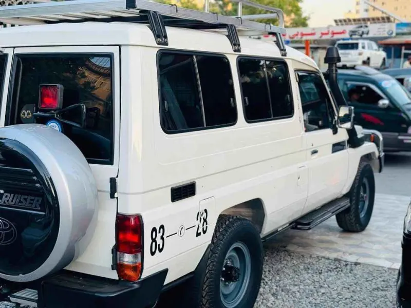 Toyota Land Cruiser 1996