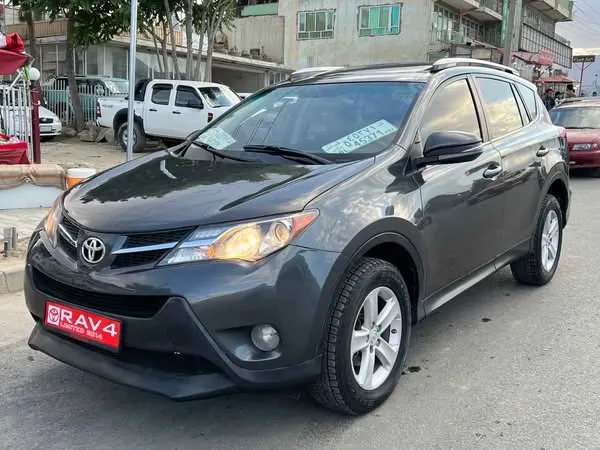 Toyota RAV4 Limited 2013