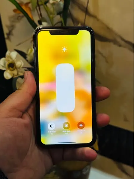 I Phone XR
