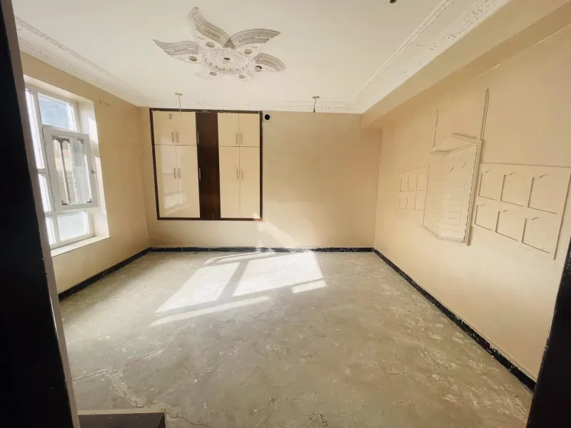 Independent Luxury House