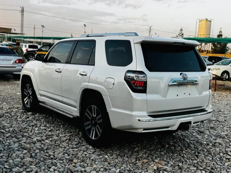 Toyota 4Runner 2011