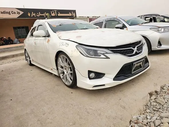 Toyota Mark X Sport 2012