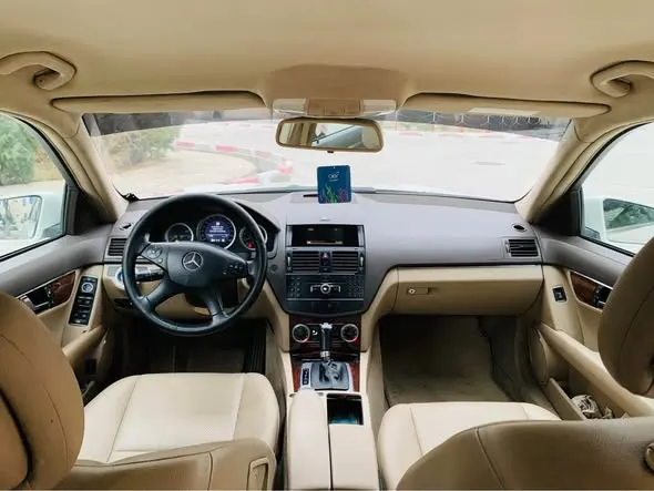 Mercedez Benz 2009