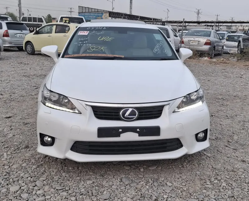 Lexus 2012