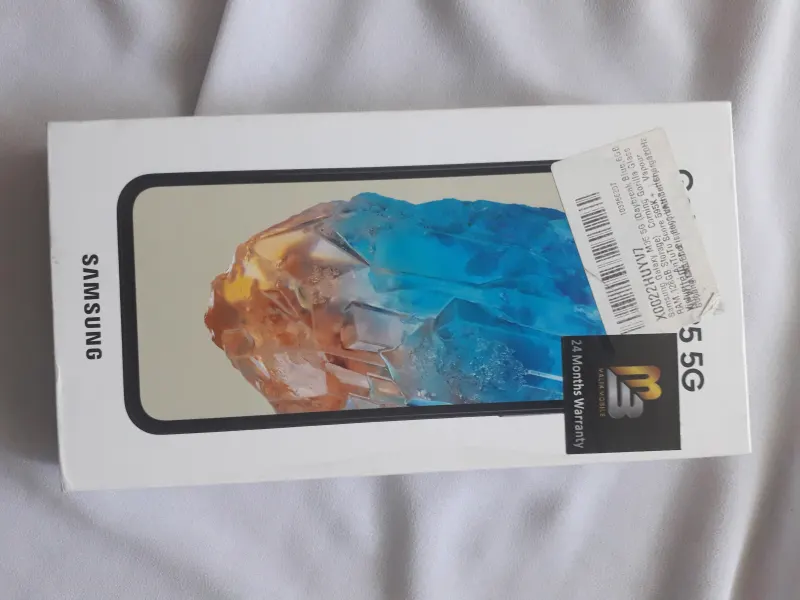 Samsung Galaxy M35 5G (Light blue 6GB 128GB ) NEW NEVER USED