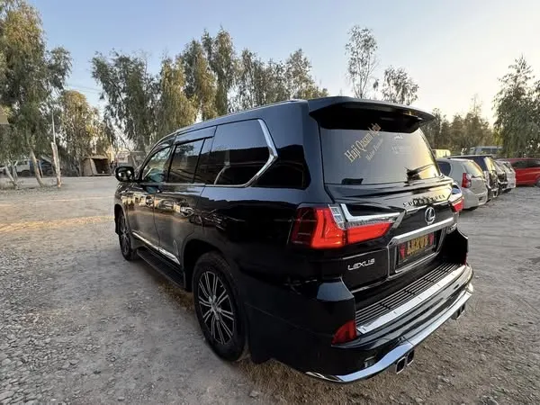 Lexus 570 (2010/2022) for Sale