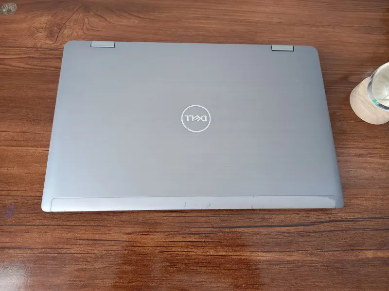 Laptop
