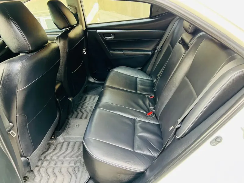 Toyota Corolla 2015