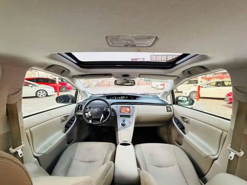 Toyota Prius G 2013