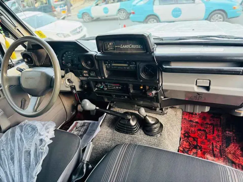 Toyota Land Cruiser 1996