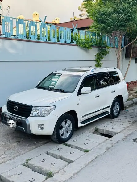 Toyota Land Cruiser 2009