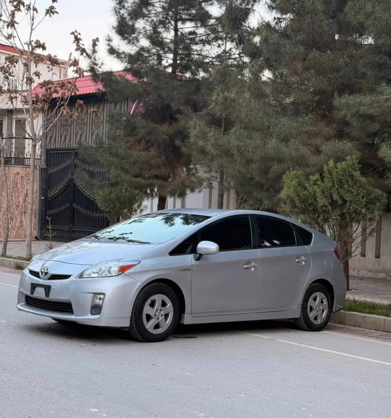 Toyota Prius 2012
