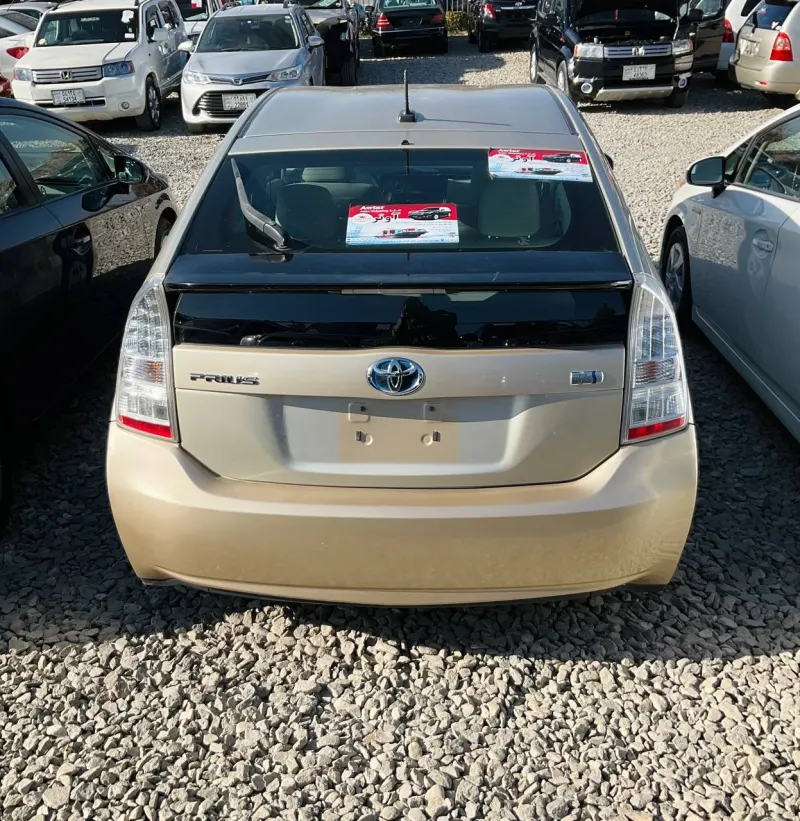 Toyota Prius 2011