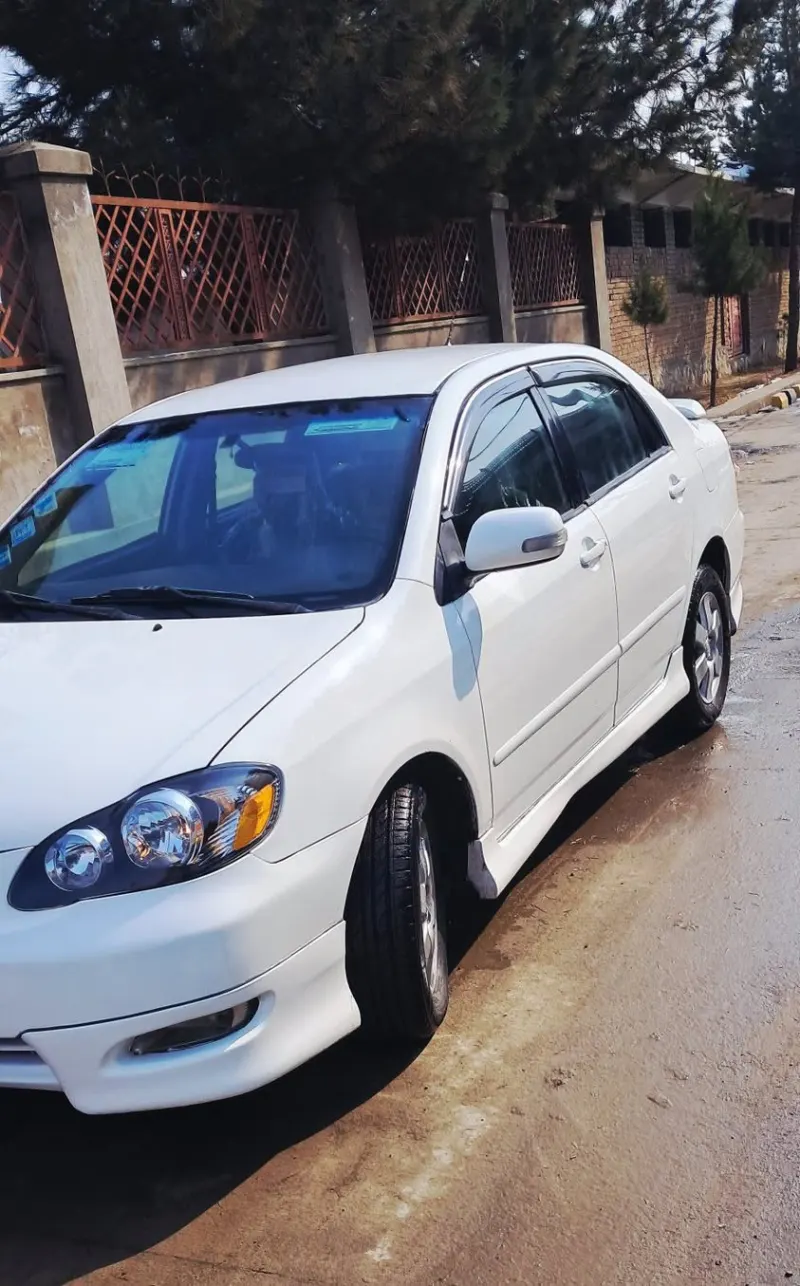Toyota Corolla 2005
