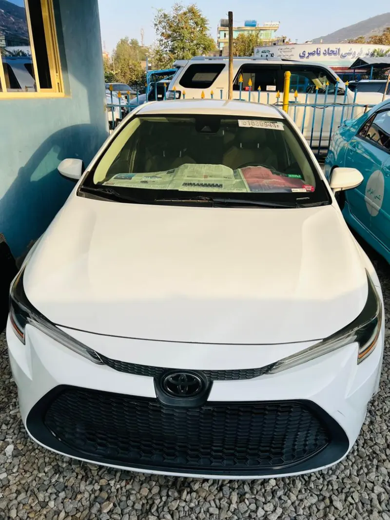 Toyota Corolla LE 2021