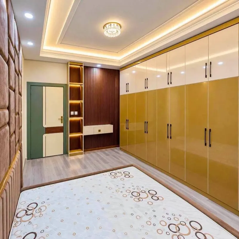 4 Apartments for Sale in Shahr-e Naw, Kabul (750 USD per m²)