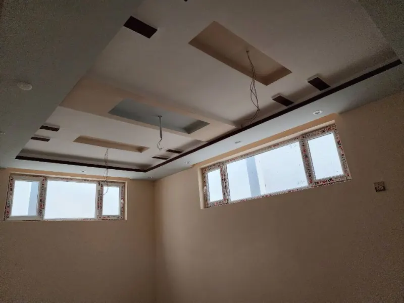 2-storey house for sale, 7 rooms, 300 m²