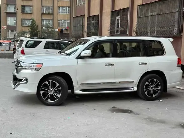 Toyota Land Cruiser 2008