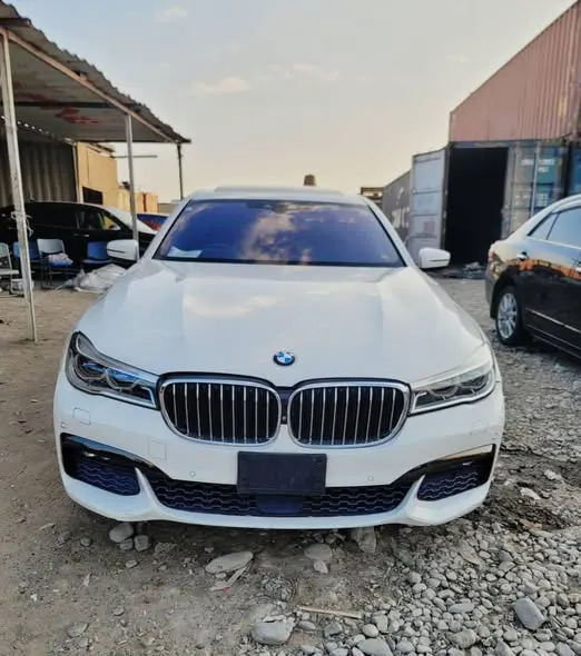 BMW 2019