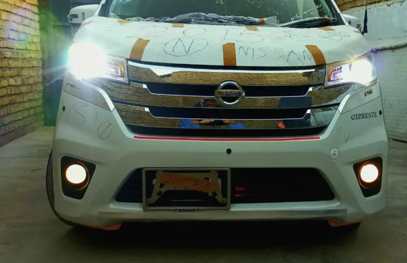 Nissan 2015