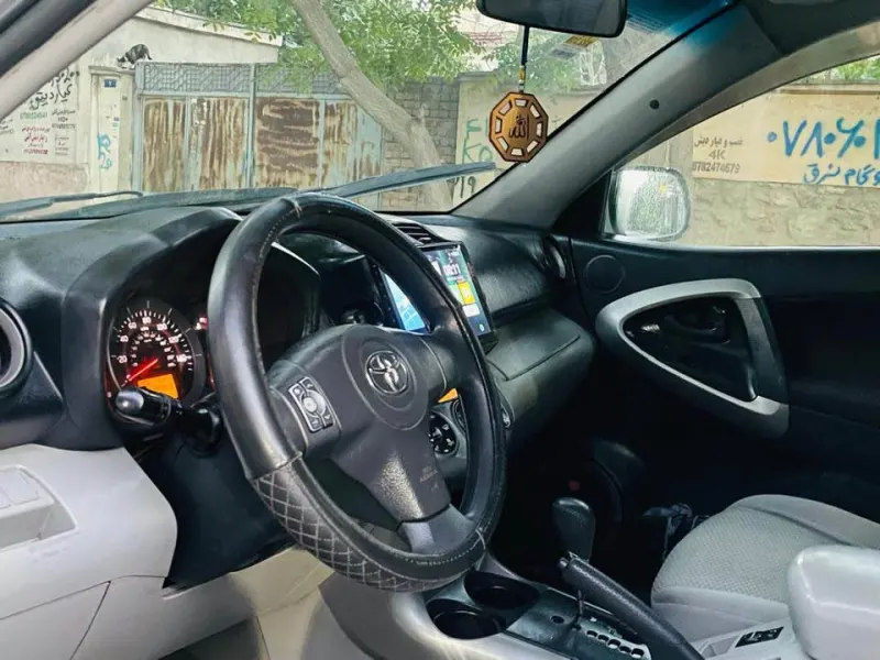 Toyota RAV4 2008