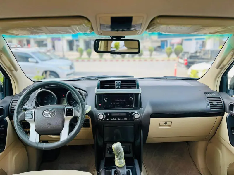 Toyota Land Cruiser 2015