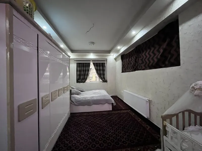Apartment for sale, 3 rooms, 130 m², ground floor