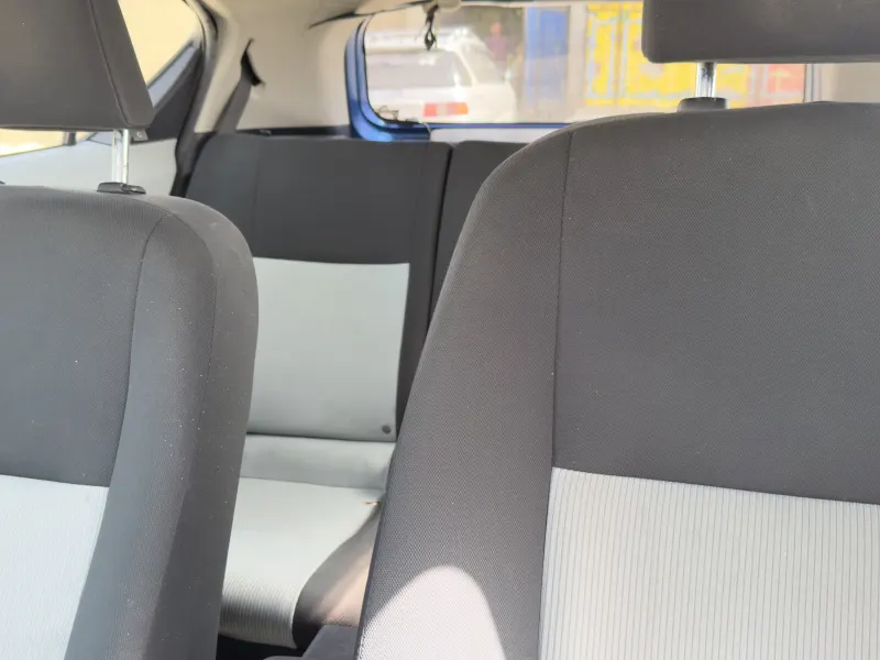 2012 Toyota Prius C Aqua – Excellent Condition