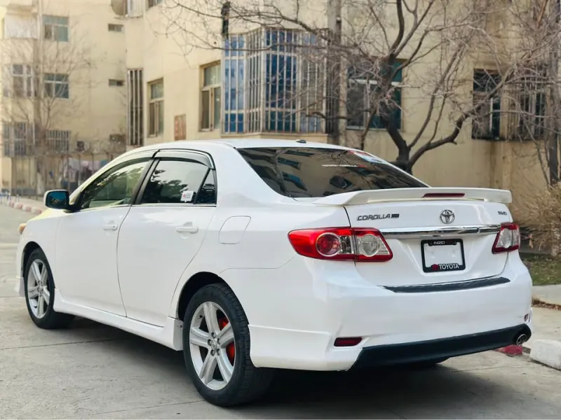 Toyota Corolla 2013