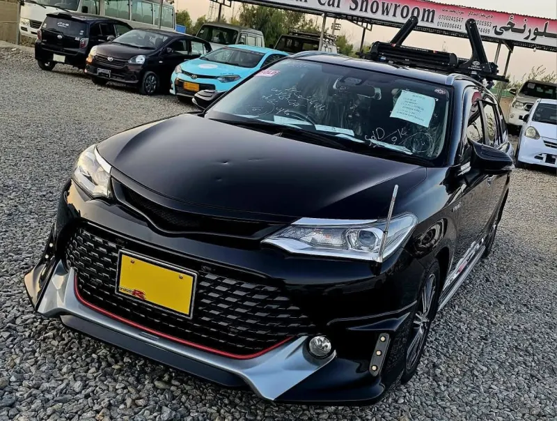 Fielder Hybrid TRD 2016