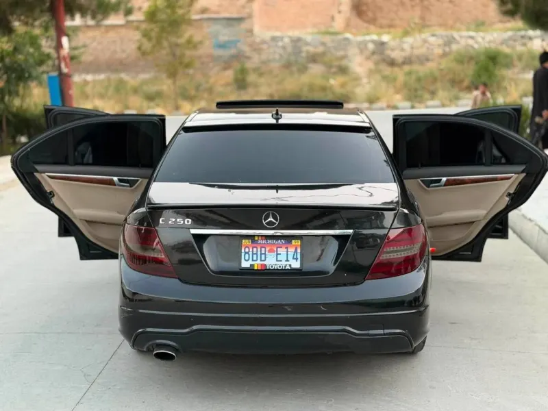 Mercedes-Benz C-Class 2013