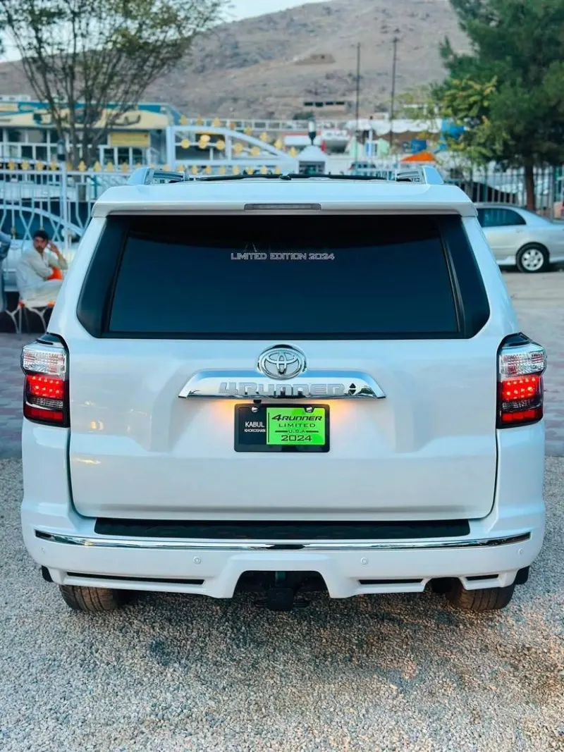 Toyota 4Runner Limited 2024