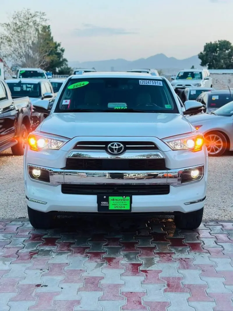 Toyota 4Runner Limited 2024