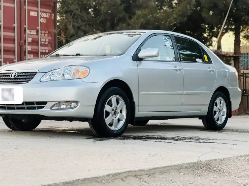 Toyota Corolla LE 2006