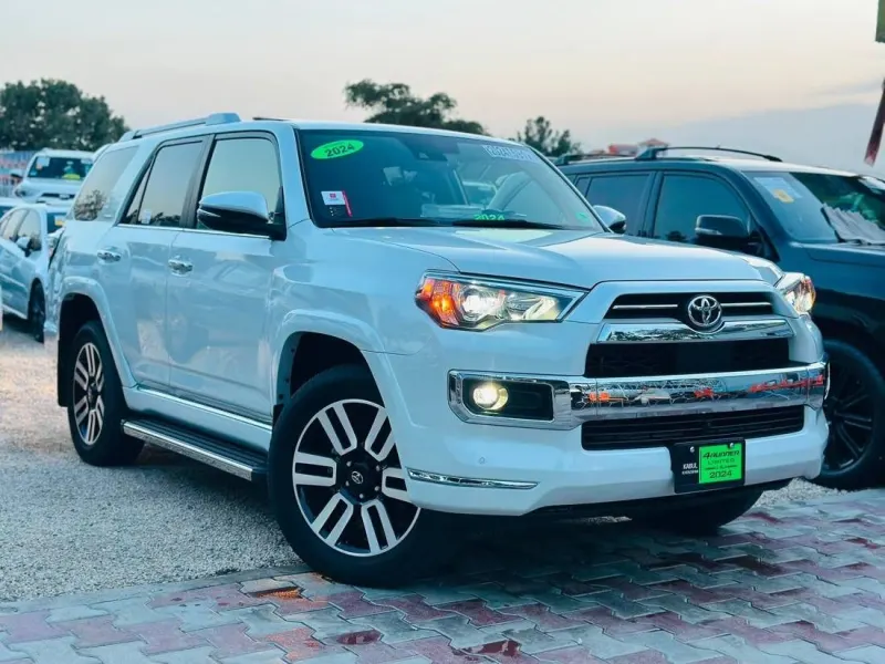 Toyota 4Runner Limited 2024